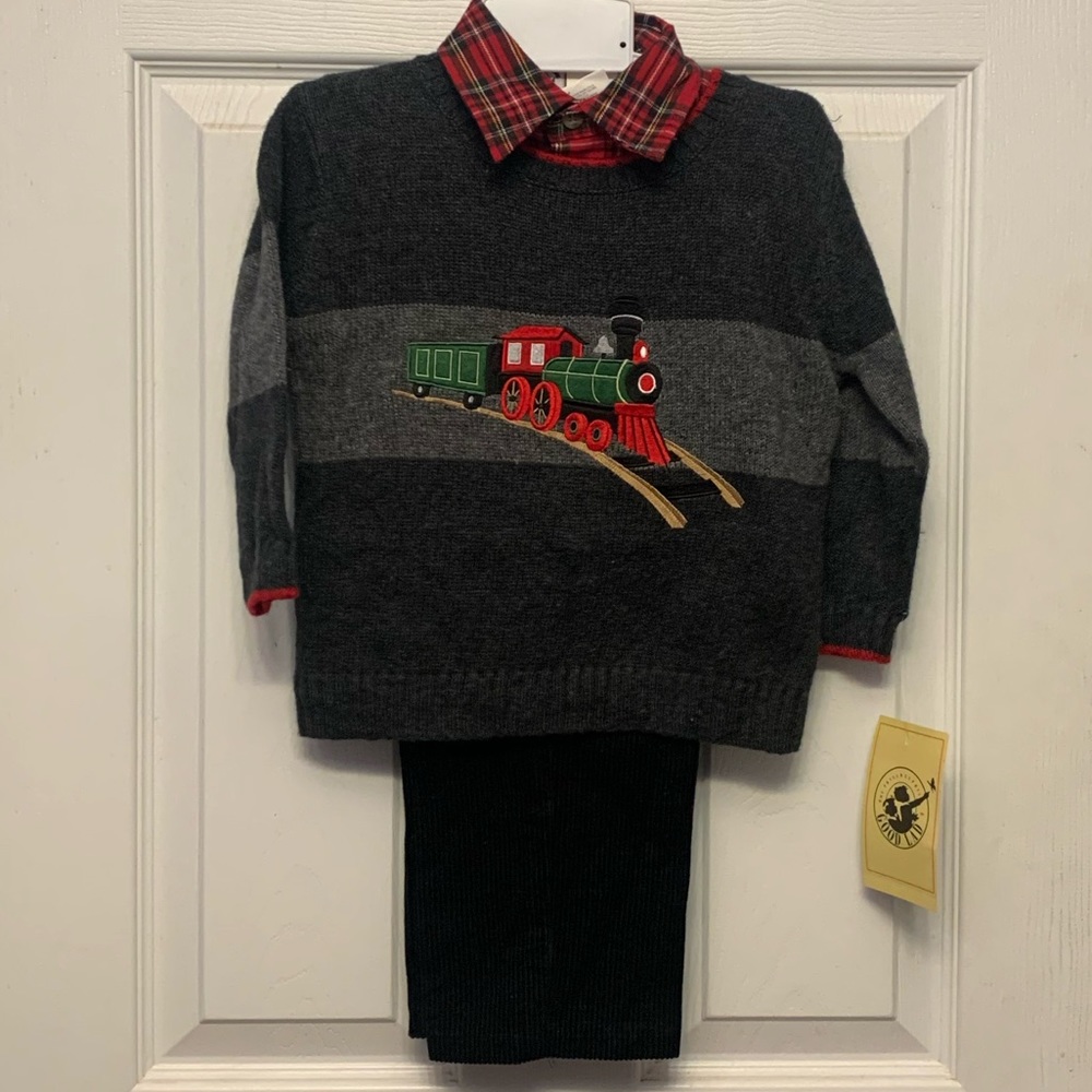 Good Lad of Philadelphia Gray Sweater Red Plaid Shirt Black Pants Set